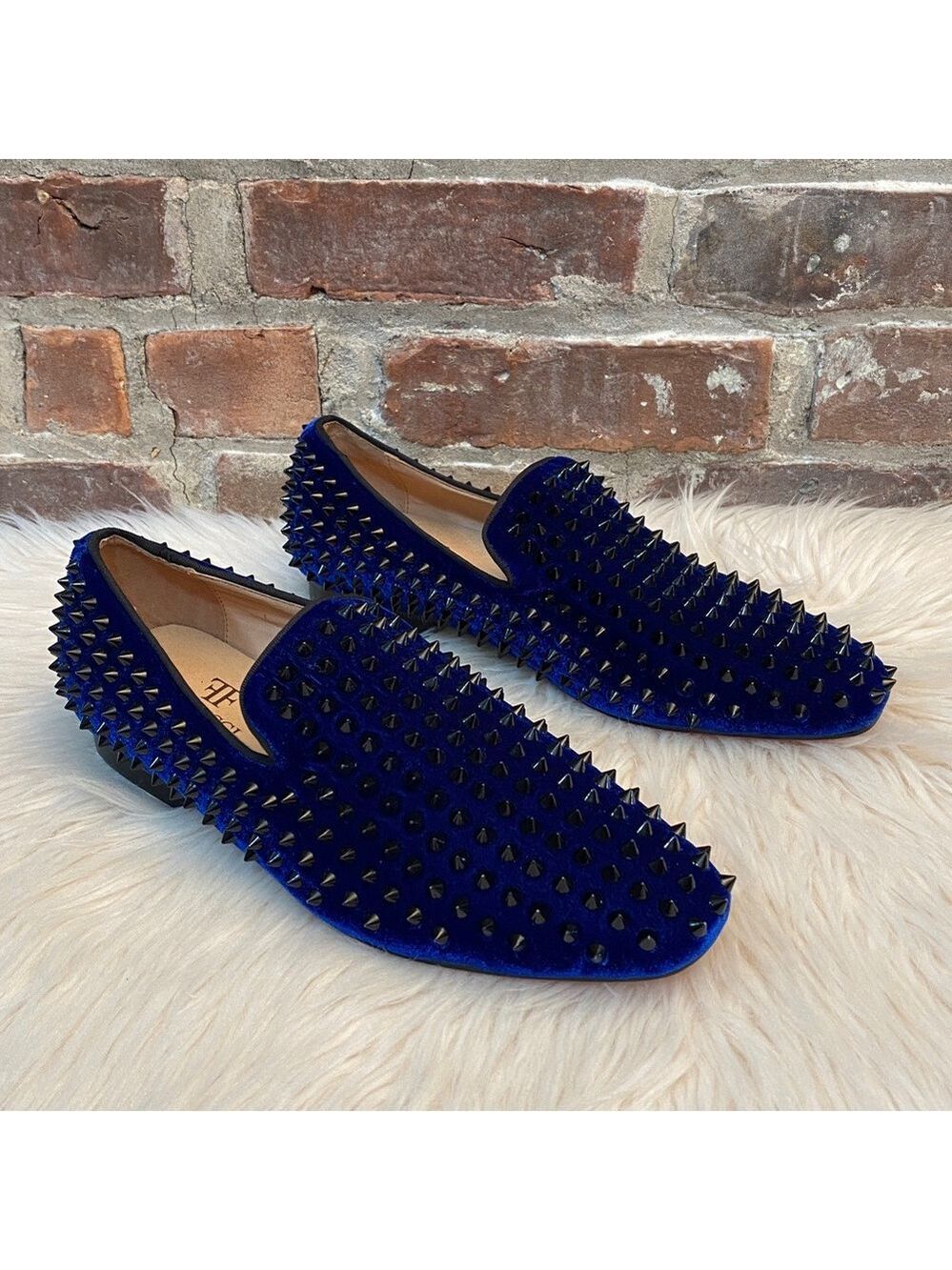 FERUCCI Blue Velvet Loafers with Black Spikes, Size US 7